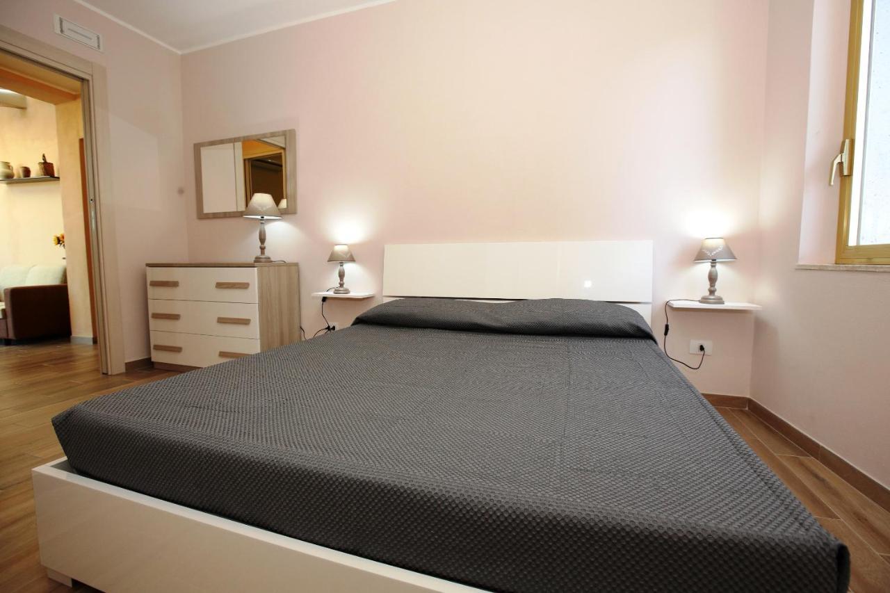 Re Sole Case Vacanze - Esclusivo Attico M A R T E Con Spaziosissima Terrazza Solarium Attrezzata Avola Kültér fotó